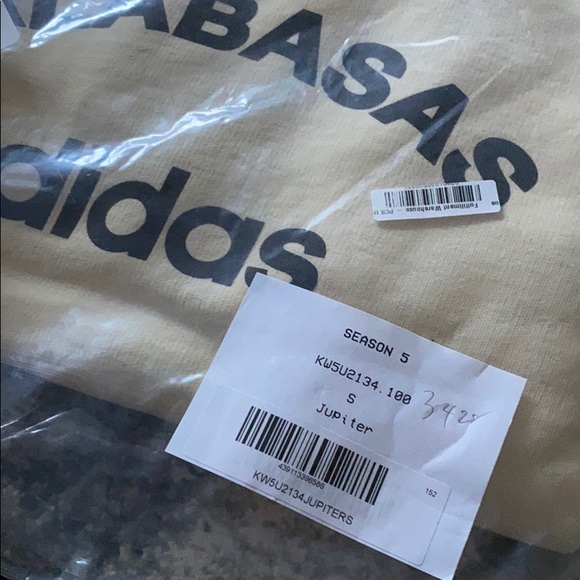 SOLD ON EBAY YEEZY SWEATSHIRT SIZE SMALL SZN  5 - Picture 12 of 14